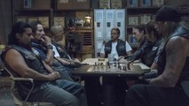 Sons of Anarchy [S7E11] : Suits of Woe Full Episode