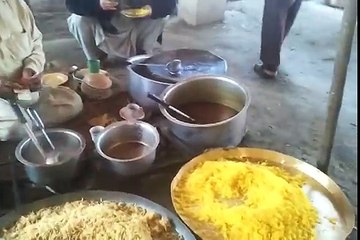 Cattle Section of Gondal Mandi , GT Road , Attock 4th March 2013 - Waisa Pashto garhi Matani