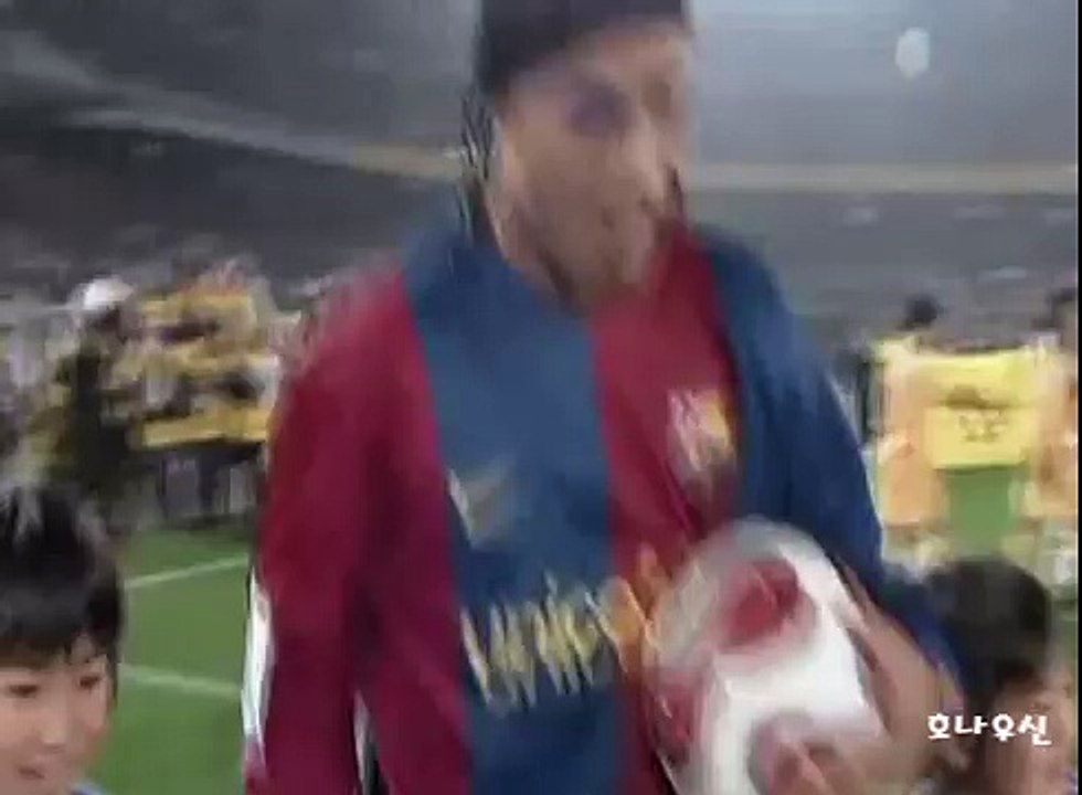 2006 CW Ronaldinho vs Club America