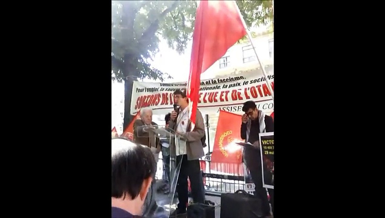 Pour la sortie de l'UE et de l'OTAN