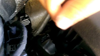 How to remove engine cover 2011 VW Jetta SE MKVI