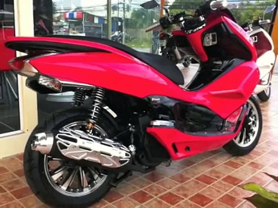 Honda PCX 125 - 150 Custom 2012 - 2013 by powerbypcx.com