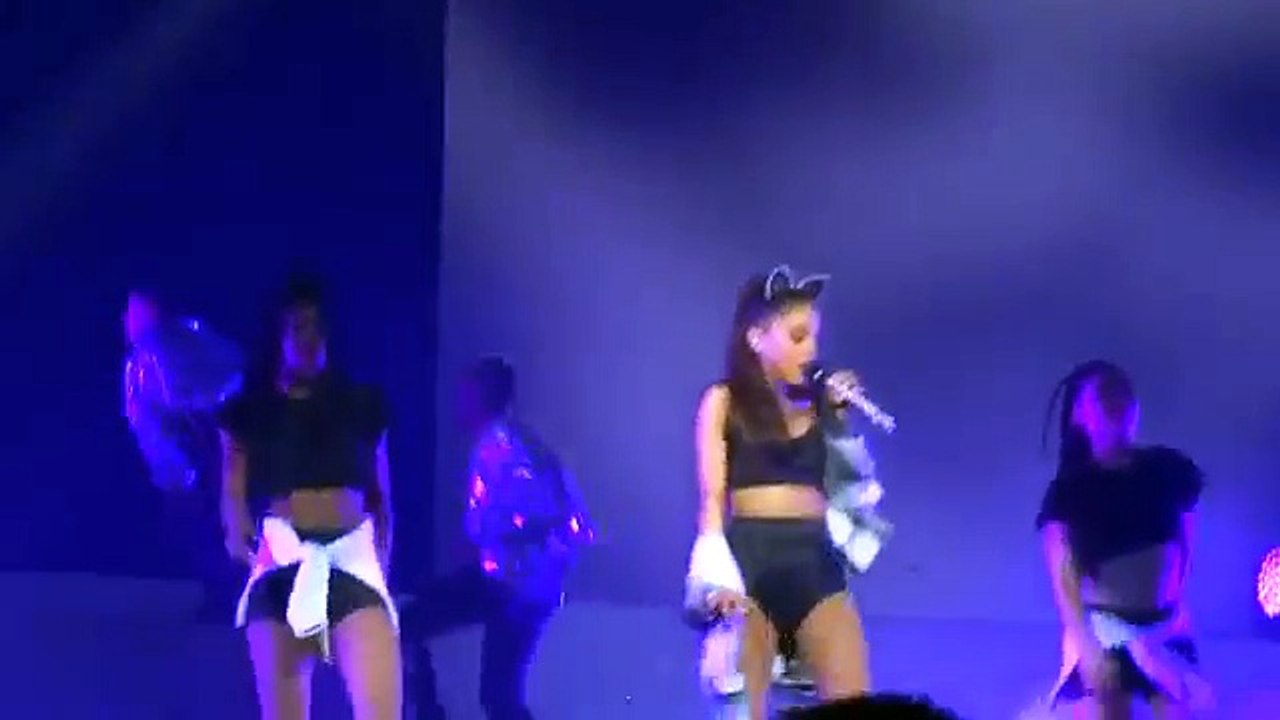 Ariana Grande 'Break Your Heart Right Back' LIVE 2015