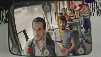 Dolmuş Şoförünün Sevdiği Kıza Açılması