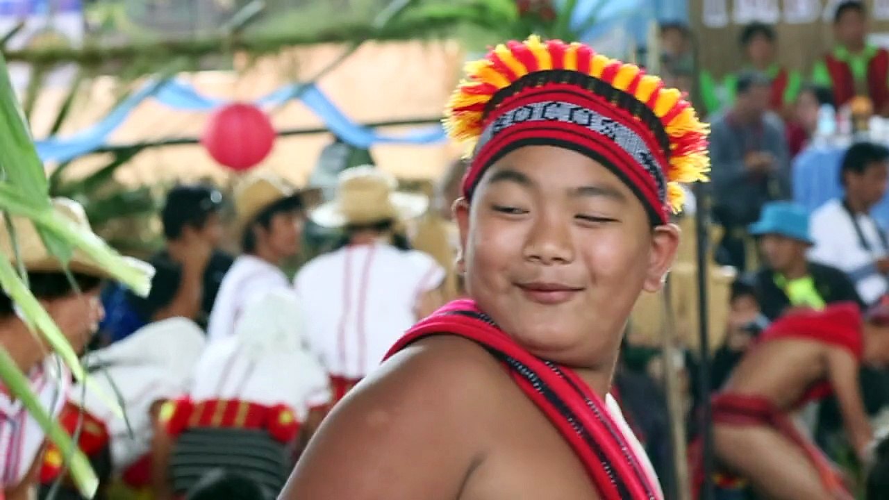 Philippines' famed rice terraces face modern threats