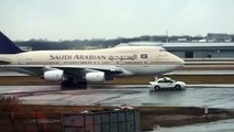 Saudi Airlines Boeing 747-SP Landing İniş