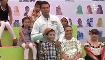 Peña Nieto se reúne con niños; les promete laptops