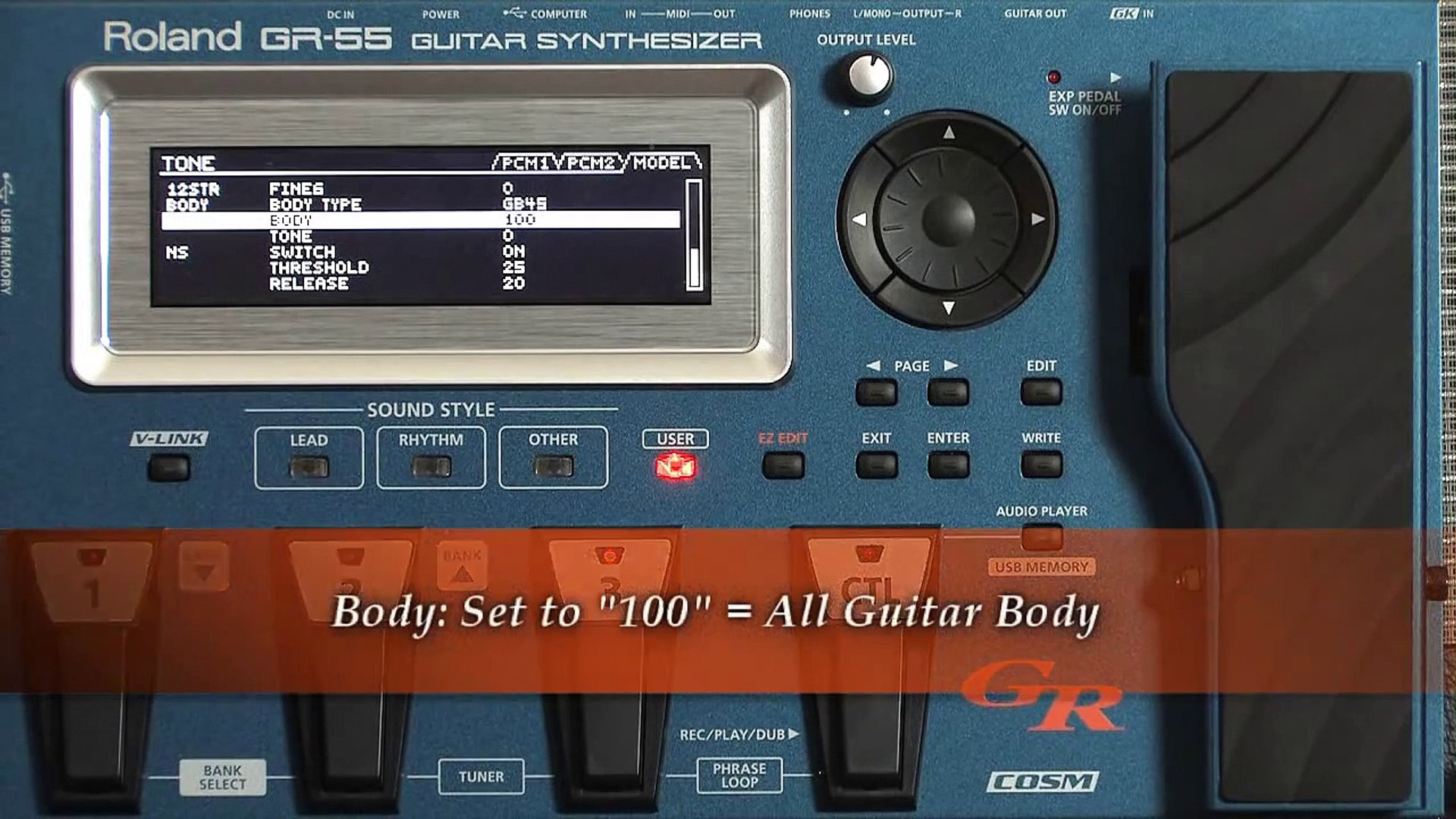 Roland GR-55 Guitar Synthesizer : Acoustic Sounds Demo - video