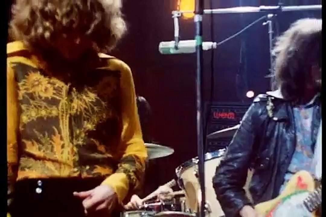 Blind tillid bevægelse Jonglere Led Zeppelin - Dazed and Confused (London 1969 Live Good Quality) - video  Dailymotion