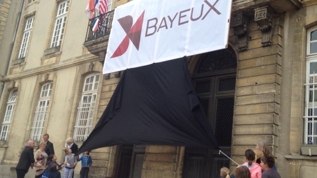 Inauguration du parvis de la mairie