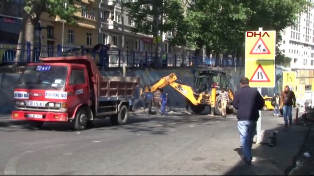 Taksim yayalara kapatıldı!