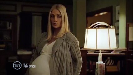 Perception Kelly Rowan pregnant belly
