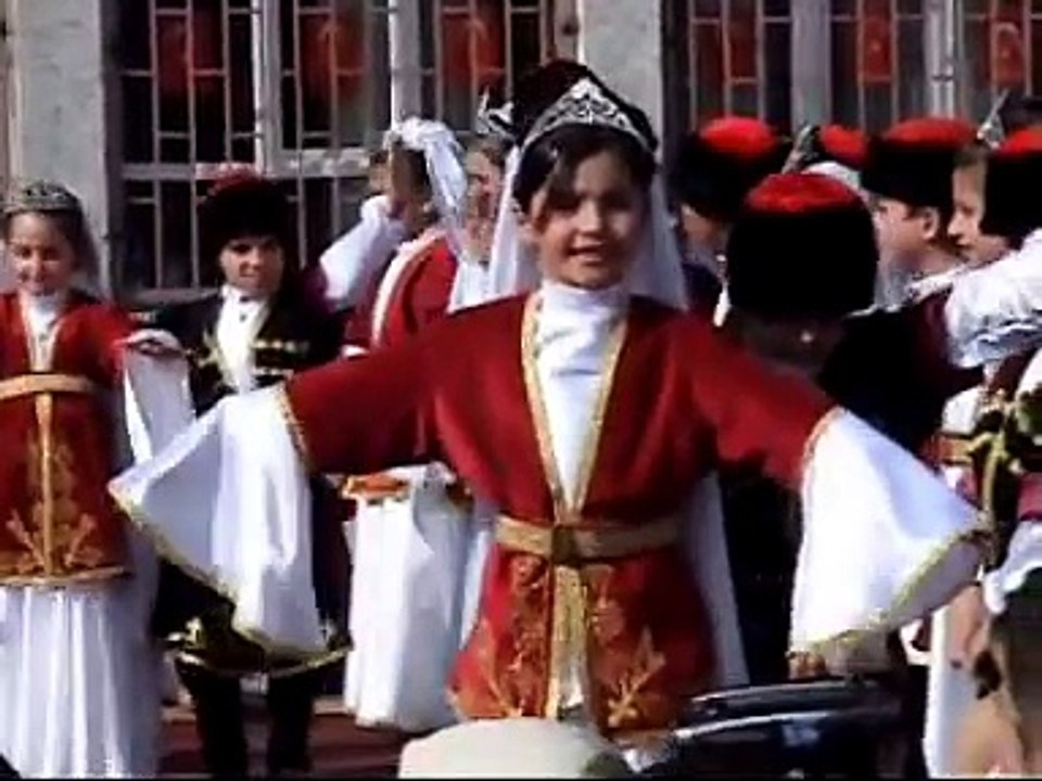 Oyun Havaları Azeri Kızı , Azerbaijani Folk Dance