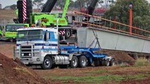 Regional Rail Link: Werribee River bridge construction