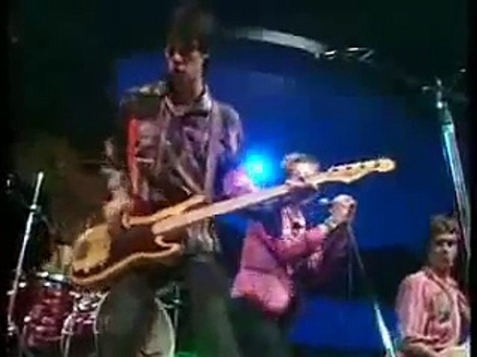 Sex Pistols - Anarchy in the Uk - 1976 - Live