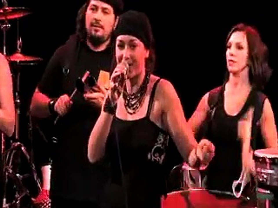 ÉCOLE SAMAJAM -- PERCUSSIONS BRÉSILIENNES -- SPECTACLE DES ÉTUDIANTS