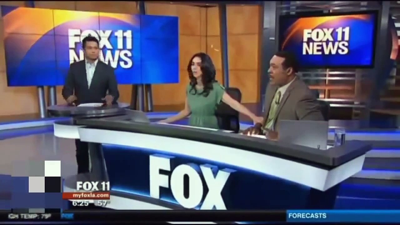 BEST FUNNY NEWS BLOOPERS
