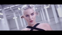 Anne-Marie  -  Karate    2015