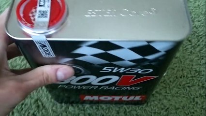 Motul 300V Power Racing 5W30 original product review