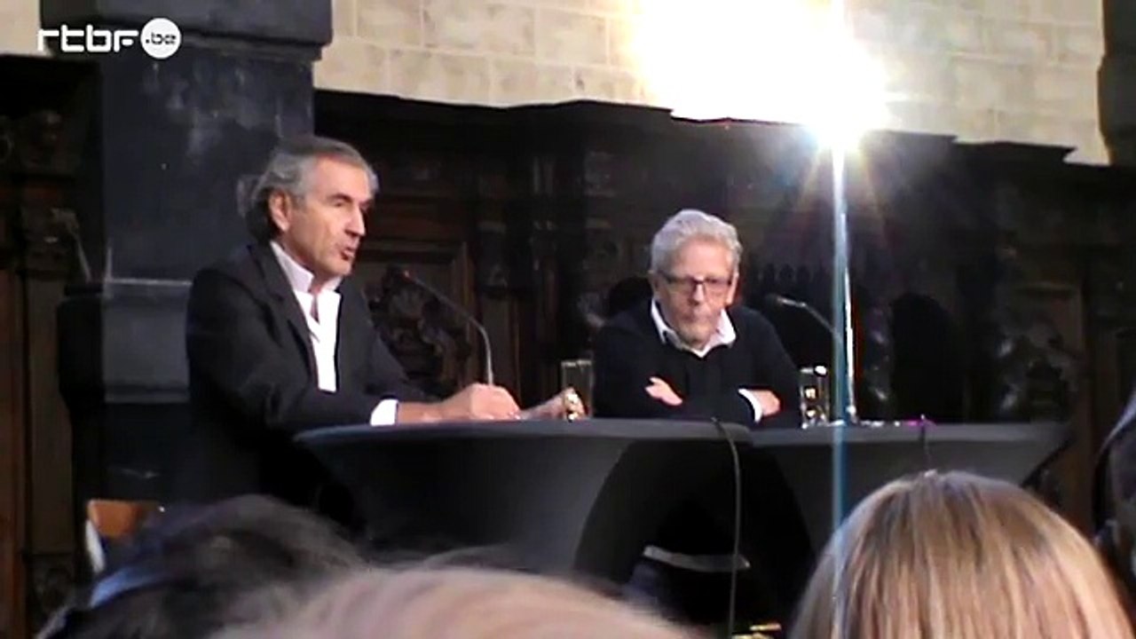 Bernard-Henri Lévy entarté par Noël Godin à Namur