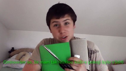 Jak si vyrobit zelené plátno (green screen) za 30 Kč [Stick]