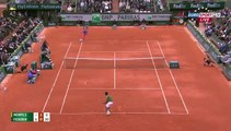 Le coup génial de Gaël Monfils face à Roger Federer (Roland Garros)