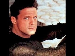 Luis Miguel - "La Puerta" Lyrics/Letra