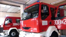 JRG-8 Łódź: Wyjazd alarmowy sekcji gaśniczej widziany od środka