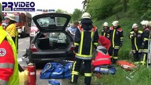 16.05.2010 - B 292 bei Helmstadt - Schwerer Verkehrsunfall, 1 Tote und 5 Schwerverletzte