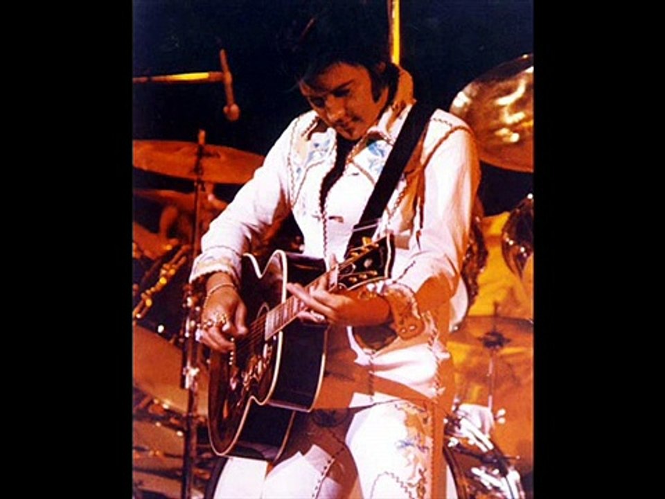 ELVIS PRESLEY - JOHNNY B. GOODE
