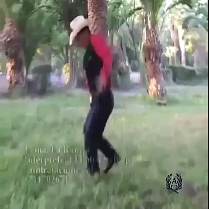 Ce mec Danse comme un Fou