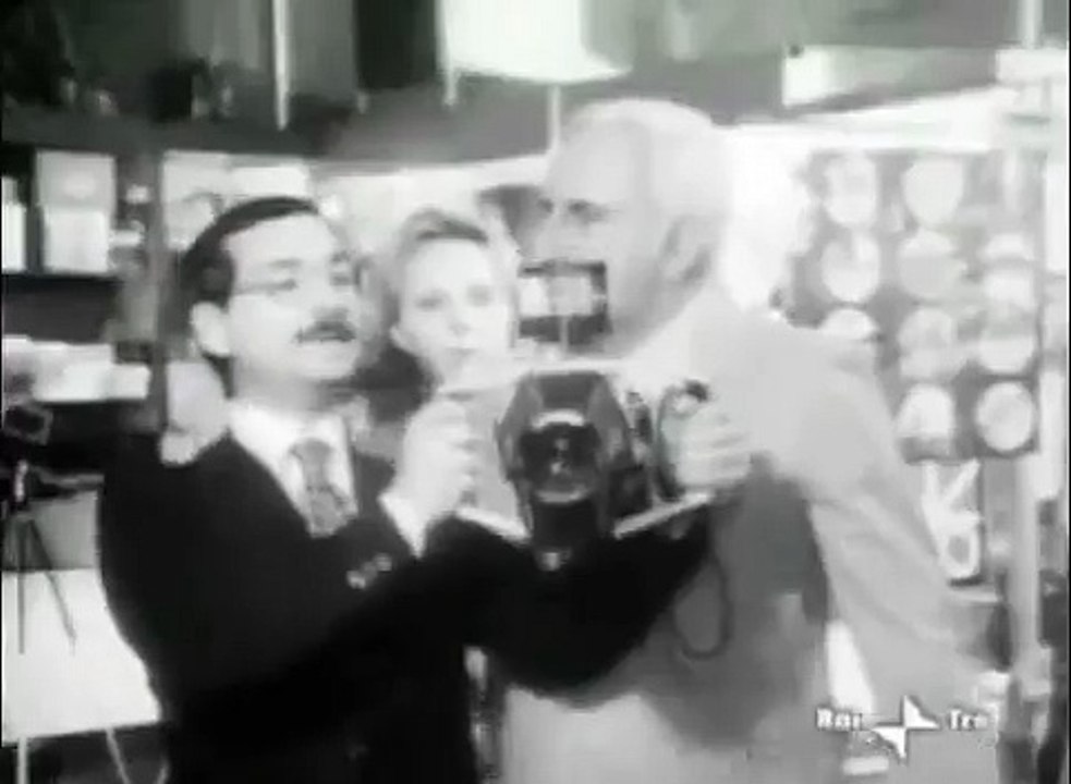 Gli incontentabili - Spot con Adolfo Celi - Carosello