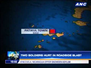 2 soldiers hurt in roadside blast