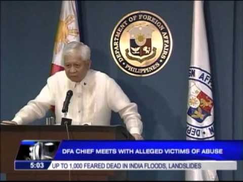 DFA chief holds lengthy meeting with heads of posts