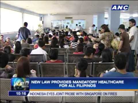 PNoy signs Health Insurance Act