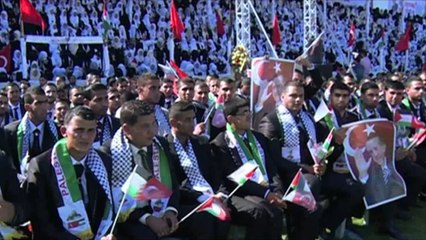 زفاف جماعي لأربعة آلاف عريس وعروس في قطاع غزة