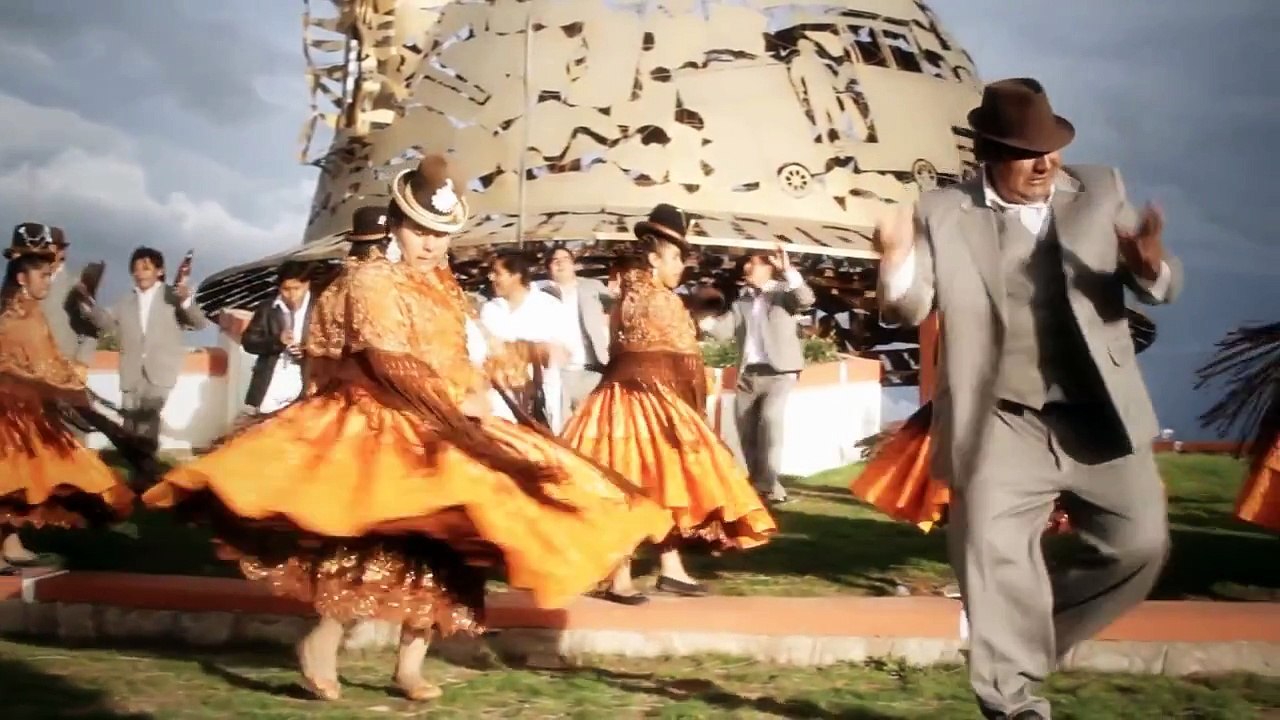 Grupo Aullagas - Mi Tierra Charcollo (Morenada 2013).mpg