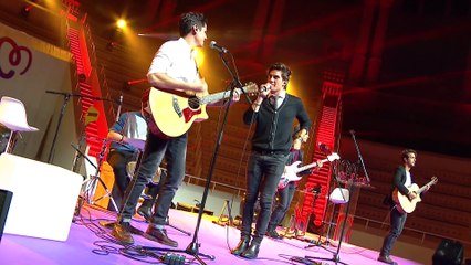 Dvicio - Premios Cadena 100 (2015)