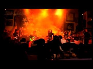 Rif Garap Lagu Berbahasa Inggris