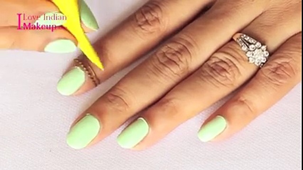 Wow suuuuuper mehndi design.