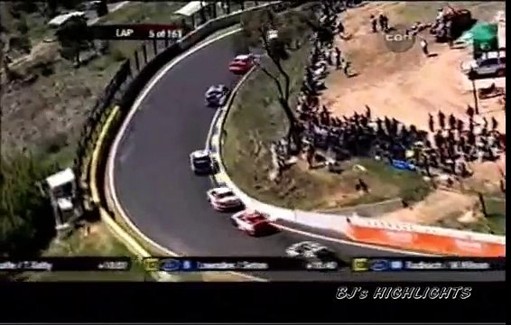 V8 Supercars - 2004 Bathurst 1000 Highlights