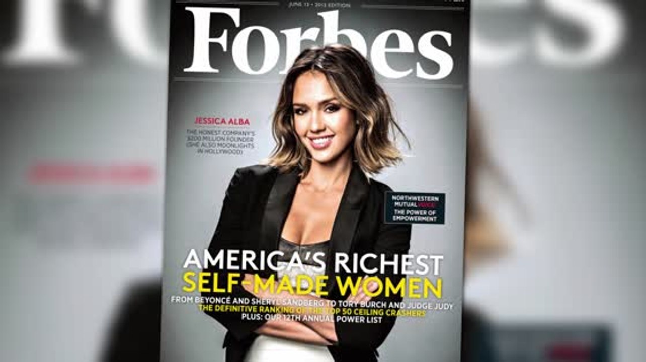 Jessica alba auf dem titelblatt von forbes, mit fast 200 millionen euro vermögen