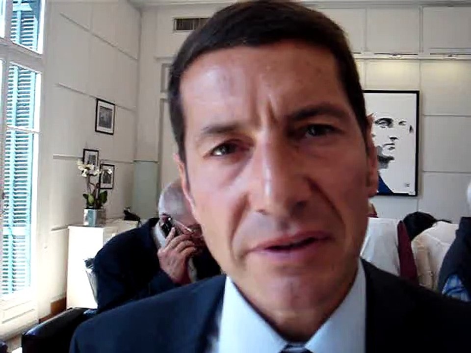 Hommage et perspectives du foot cannois avec David Lisnard