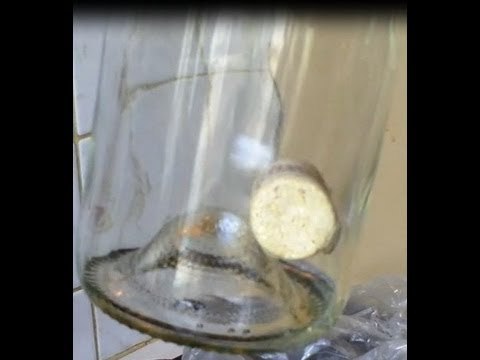 Dica para tirar uma rolha presa numa garafa vazia (truque fácil é rapido) HD