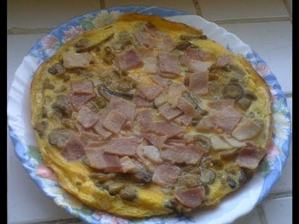 omelette aux champignons et jambon (recette rapide et facile) HD