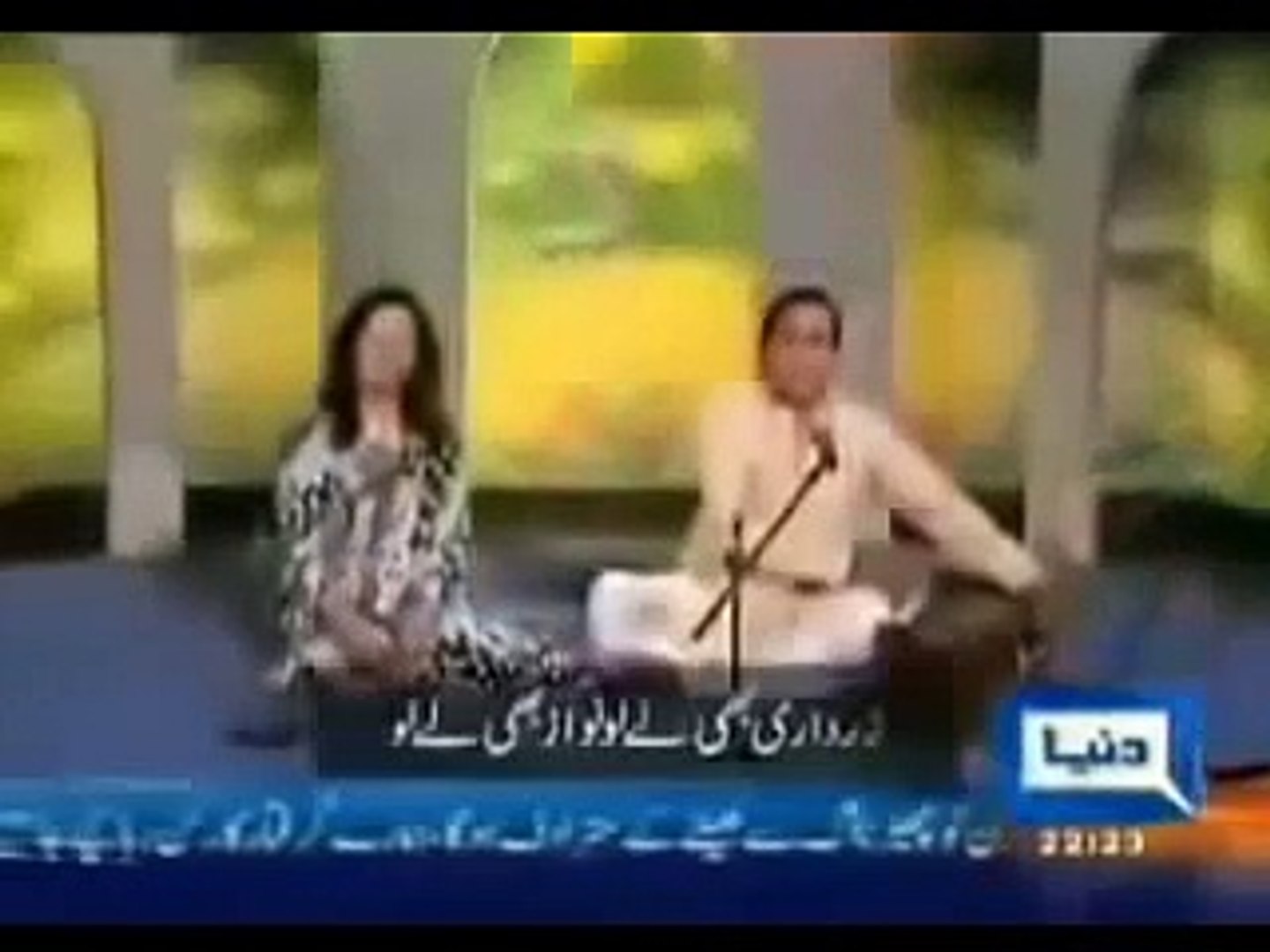 ⁣Funny Pakistani Songs Zardari Bhi Lelo