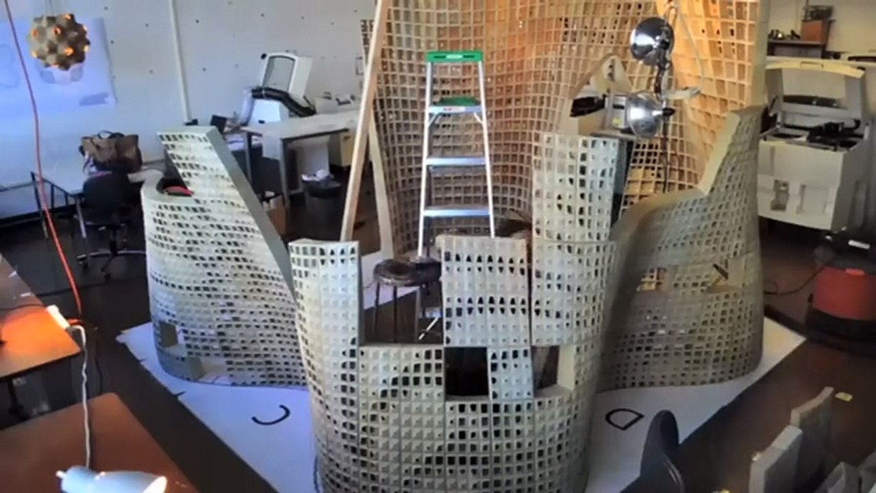 Une maison en ciment construite avec une imprimante 3D !