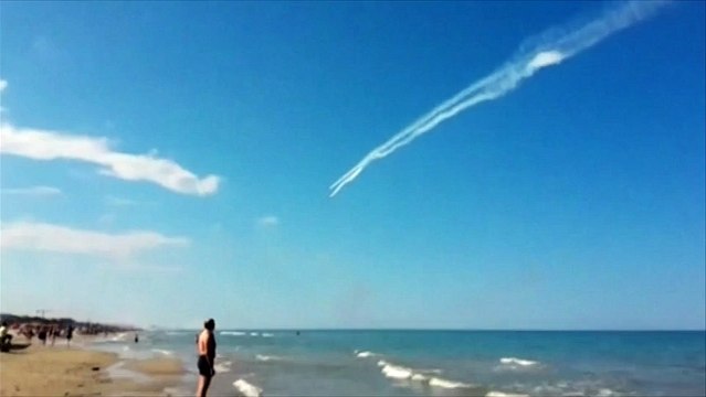 Collision meurtrière de deux avions de voltige en Italie