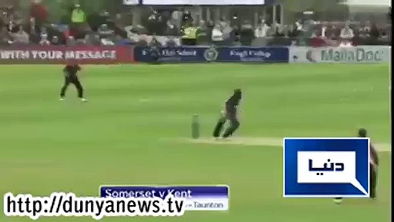 Chris Gayle's Unbeaten 151 Runs on onlu 62 balls