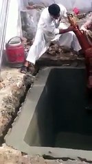 ‫واہ یار ایسی انجیرنگ کبھی یونیورسٹی میں نہیں‬